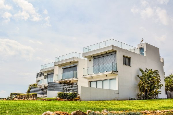 Investir dans le terrain immobilier : opportunités à saisir