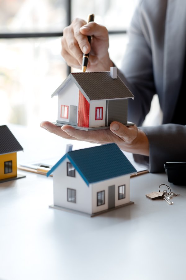 Comprendre la commission pour agent immobilier en un clin d'œil